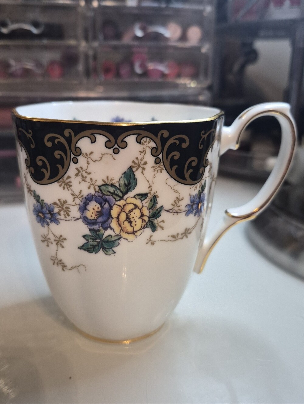 Royal Albert 100 Years of Royalty Mug